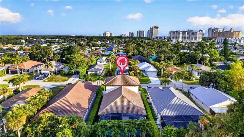 519  97th N AVE, Naples, FL 34108