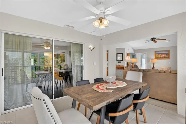3044 Kings Lake Blvd 7568, Naples, Florida 34112