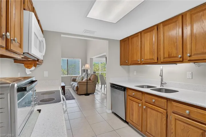 3044 Kings Lake Blvd 7568, Naples, Florida 34112