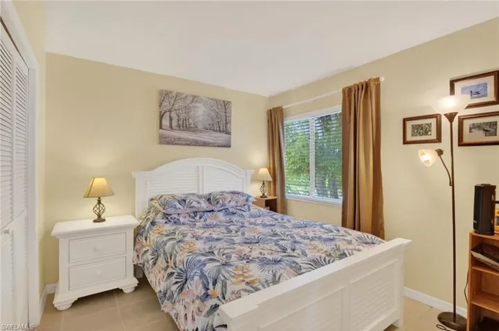 3044 Kings Lake Blvd 7568, Naples, Florida 34112