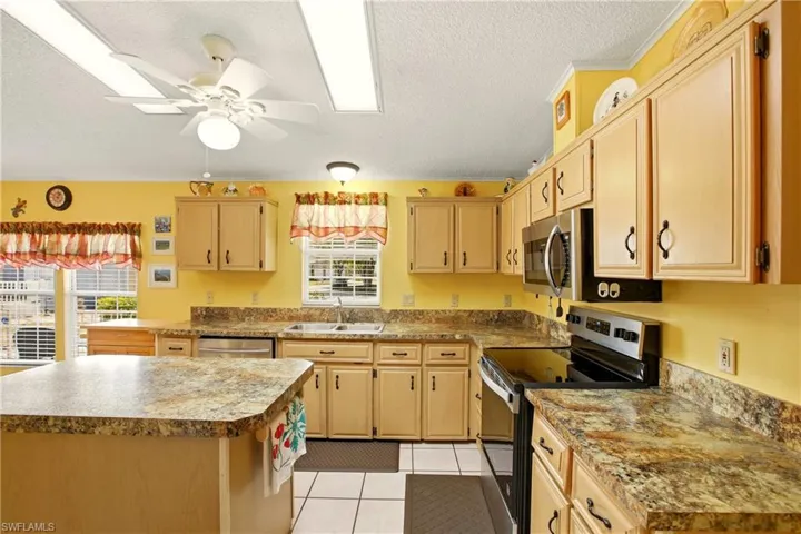 19868 Frenchmans Ct, North Fort Myers, Florida 33903