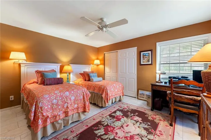 59 Grey Wing Pt, Naples, Florida 34113