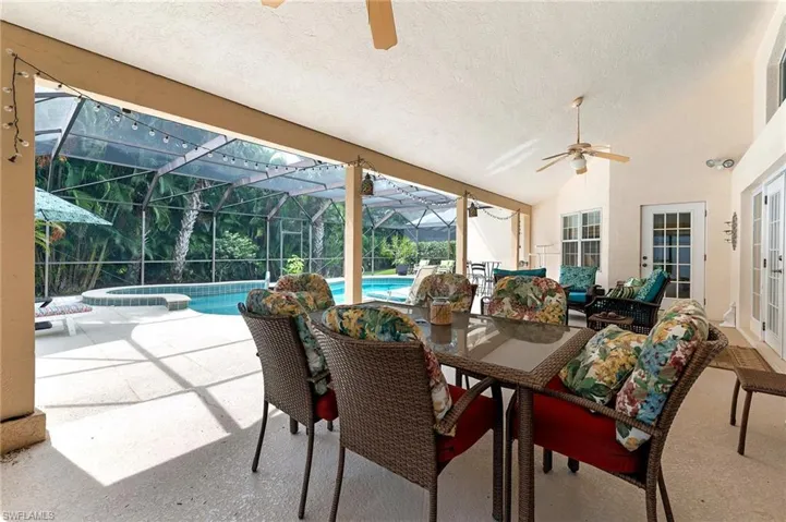 59 Grey Wing Pt, Naples, Florida 34113