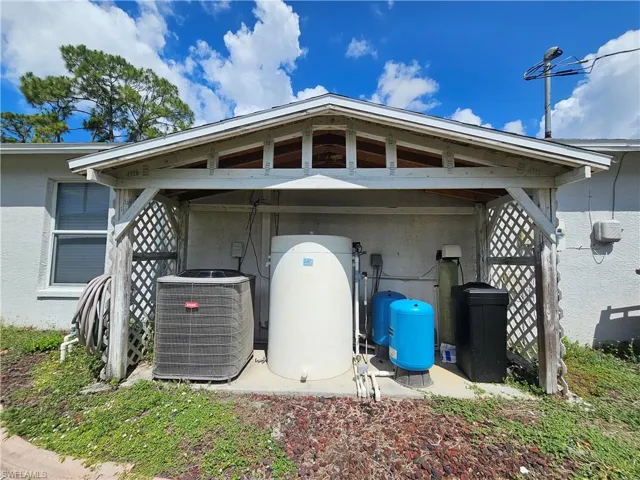 4621 30th St Sw, Lehigh Acres, Florida 33973