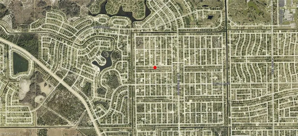 528  Raintree E ST, Lehigh Acres, FL 33974