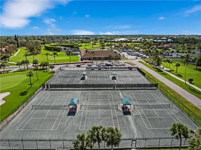 6 Hard-Tru Tennis Courts