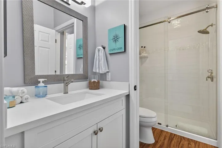 Dual Vanity Rooms