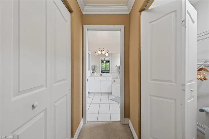 entry to Master Bath