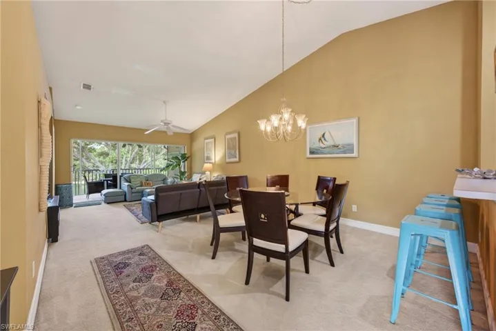 705 Luisa Ln 822, Naples, Florida 34104