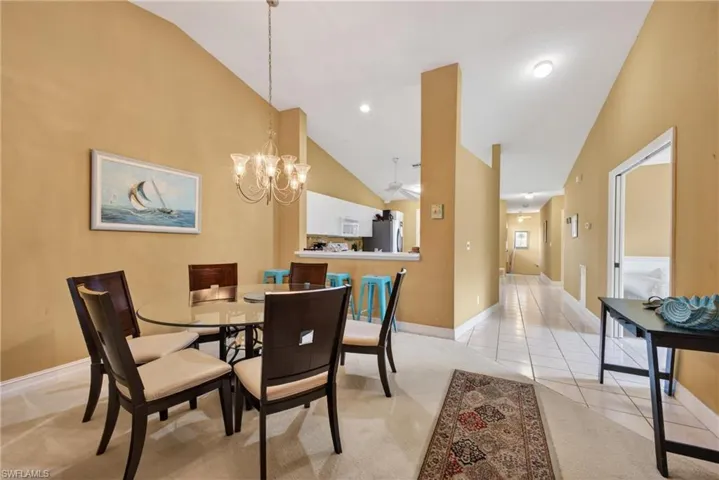 705 Luisa Ln 822, Naples, Florida 34104