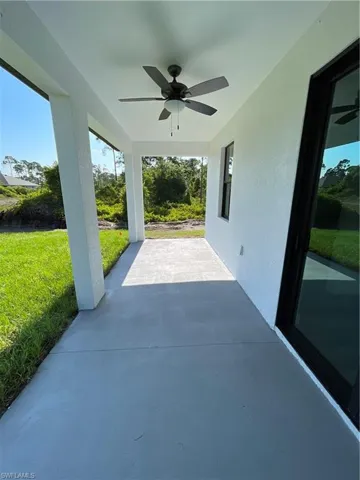 View of patio / terrace with a ceiling fan