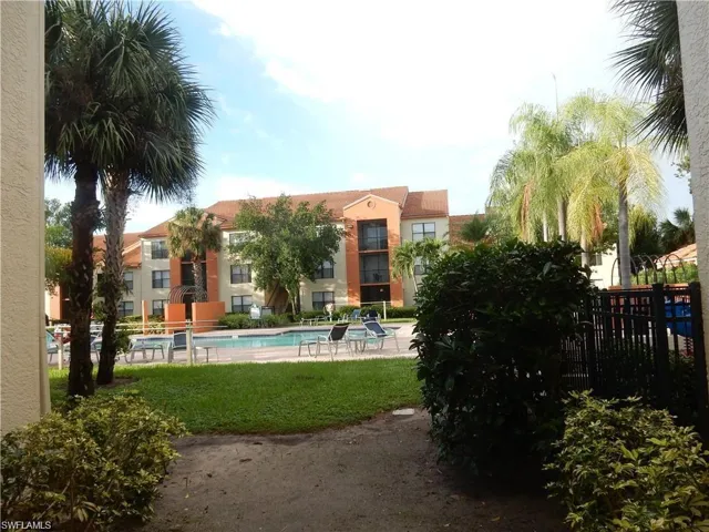 13555 Eagle Ridge Dr 912, Fort Myers, Florida 33912