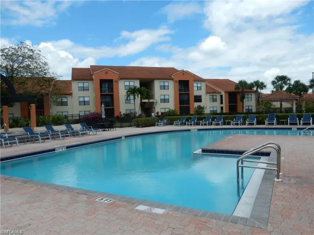 13555 Eagle Ridge Dr 912, Fort Myers, Florida 33912