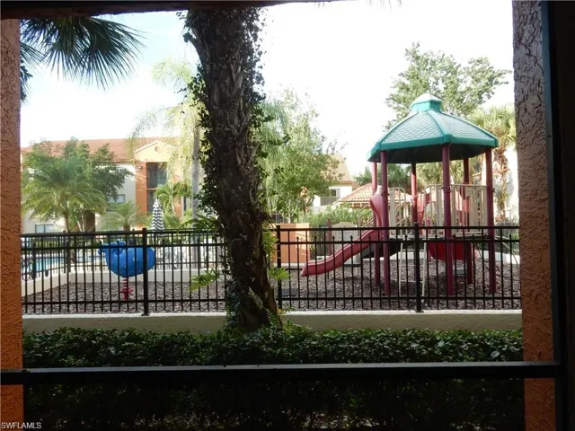 13555 Eagle Ridge Dr 912, Fort Myers, Florida 33912