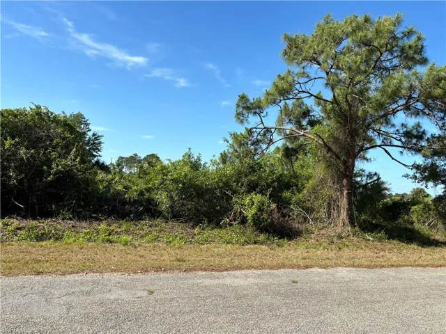 1222 Earnest St E, Lehigh Acres Fl 33974