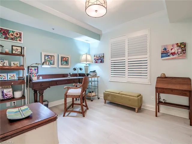 3rd bedroom can be used for office or hobby room