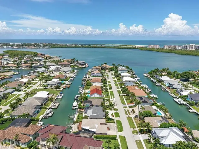 851 Perrine Ct, Marco Island, Florida 34145
