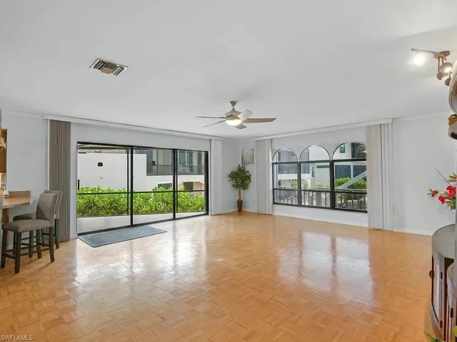 851 Perrine Ct, Marco Island, Florida 34145