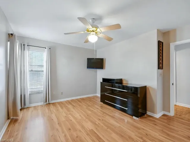 851 Perrine Ct, Marco Island, Florida 34145