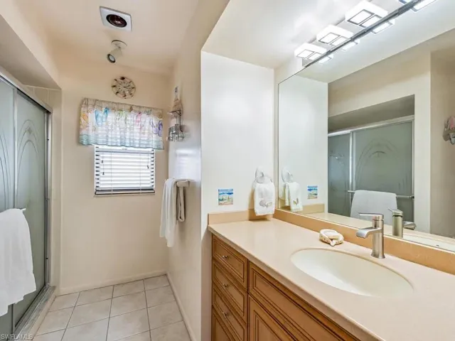 851 Perrine Ct, Marco Island, Florida 34145