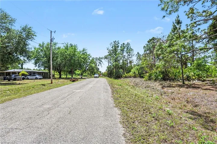 403 Wellington Ave. Lehigh Acres FL