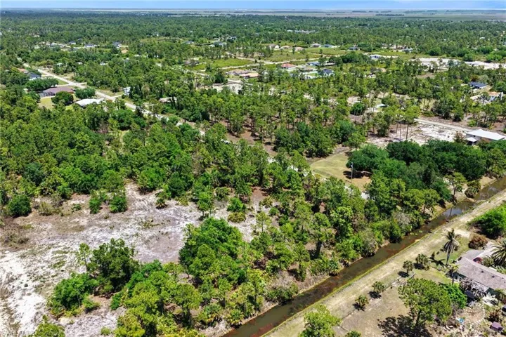 403 Wellington Ave. Lehigh Acres FL