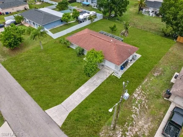 909 Sally Ave N, Lehigh Acres, Florida 33971