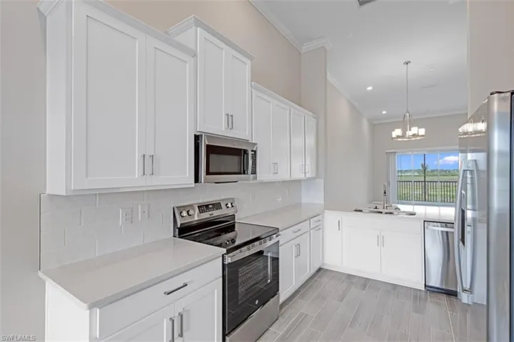 11821 Venetian Unit 202 ~ Ready Now