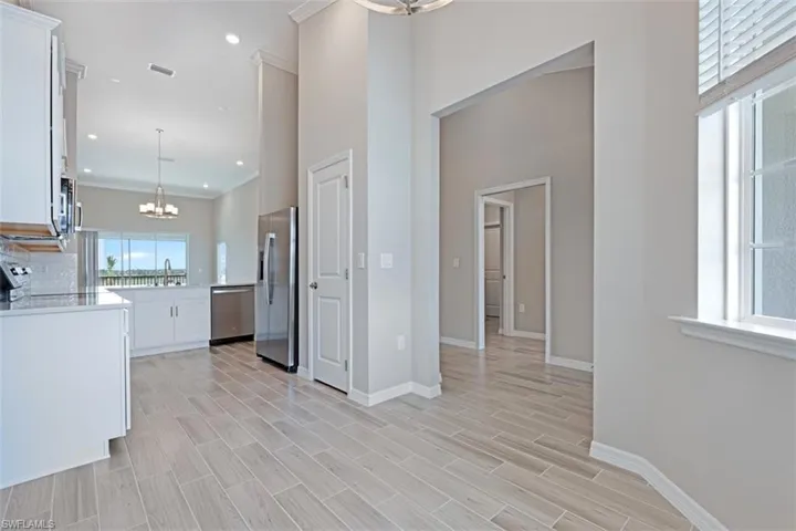 11821 Venetian Unit 202 ~ Ready Now