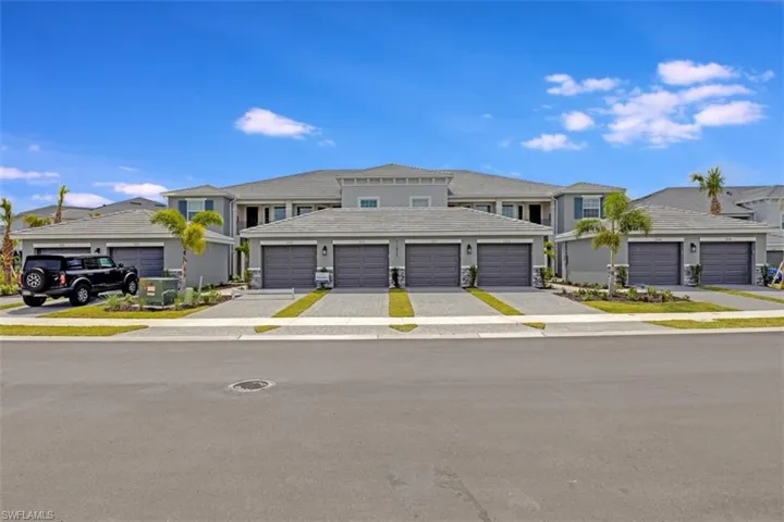 11821 Venetian Unit 202 ~ Ready Now