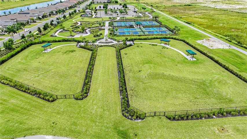 Esplanade Lake Club