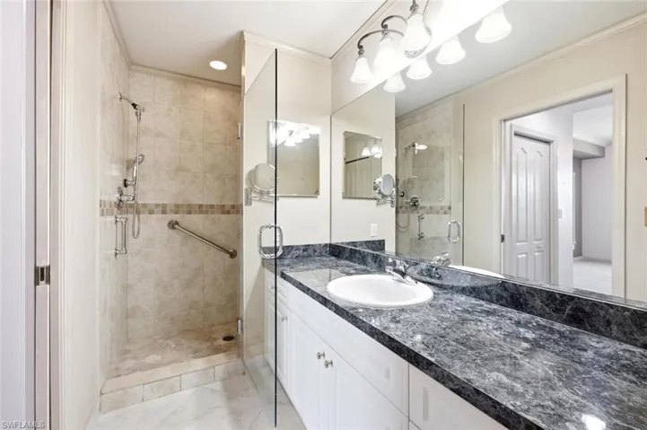 7625 Arbor Lakes Ct 324, Naples, Florida 34112