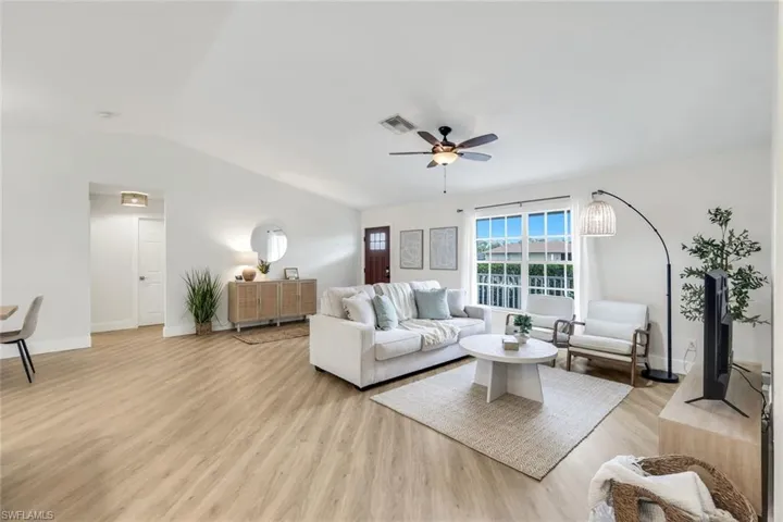 3322 Oasis Blvd, Cape Coral, Florida 33914