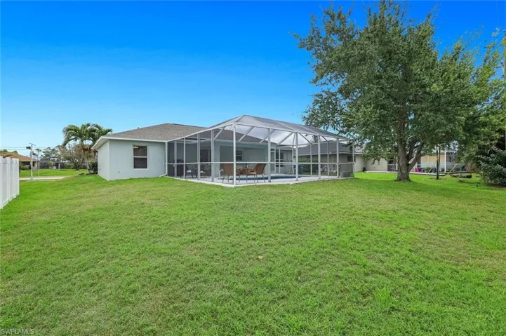 3322 Oasis Blvd, Cape Coral, Florida 33914