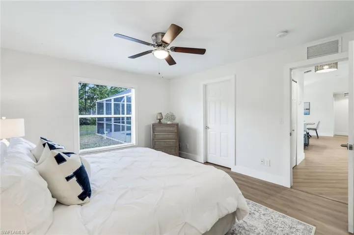3322 Oasis Blvd, Cape Coral, Florida 33914