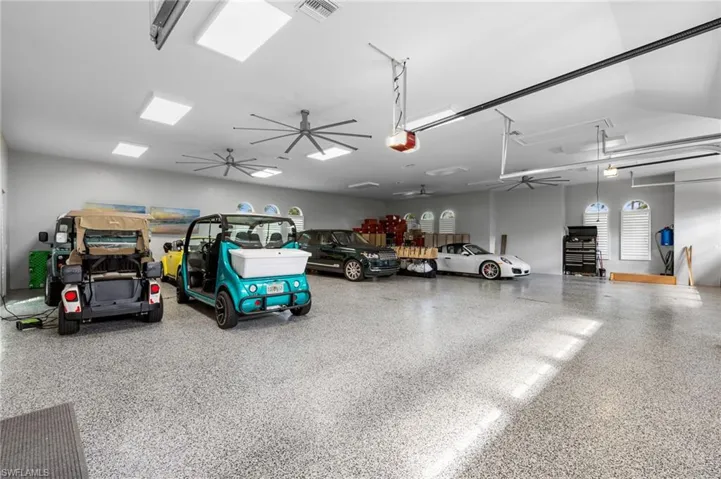 8+ Car Temperature Controlled Garage