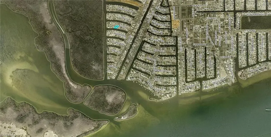 Blue dot is the home. Just less than 1 mile to open waters