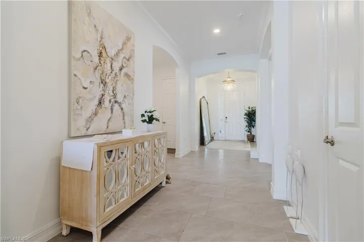 3267  Baravaldo  CIR, Cape Coral, FL 33909