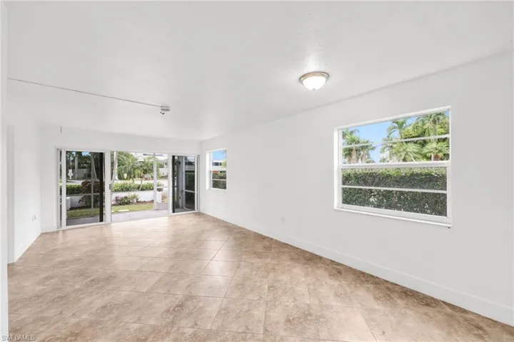 Dining Area / Living Room