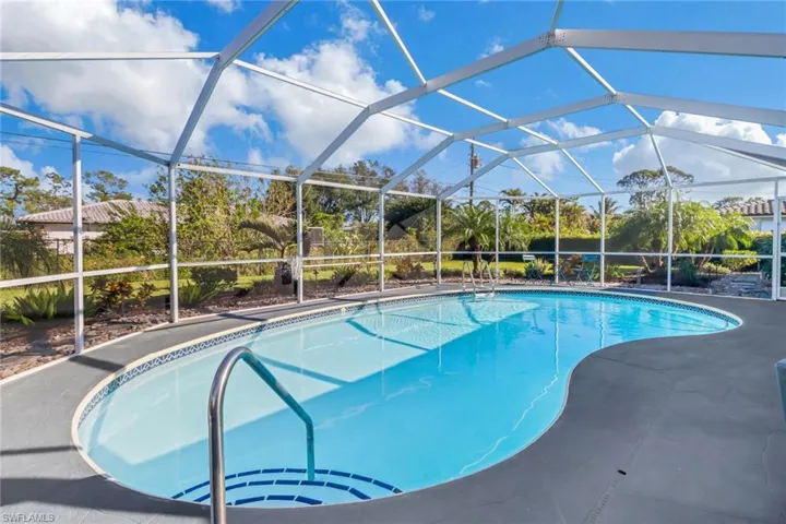 2319  Woodland  TER, Fort Myers, FL 33907