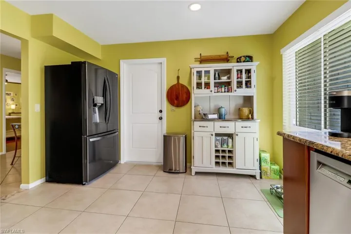 2319  Woodland  TER, Fort Myers, FL 33907