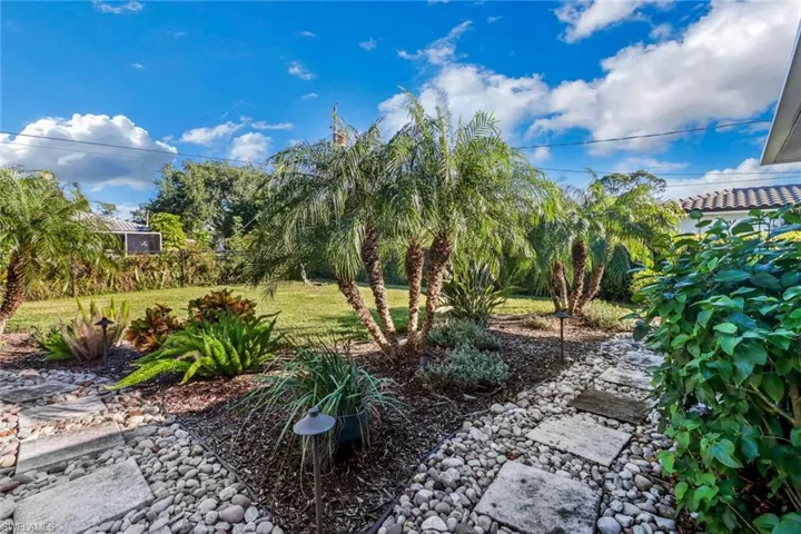 2319  Woodland  TER, Fort Myers, FL 33907