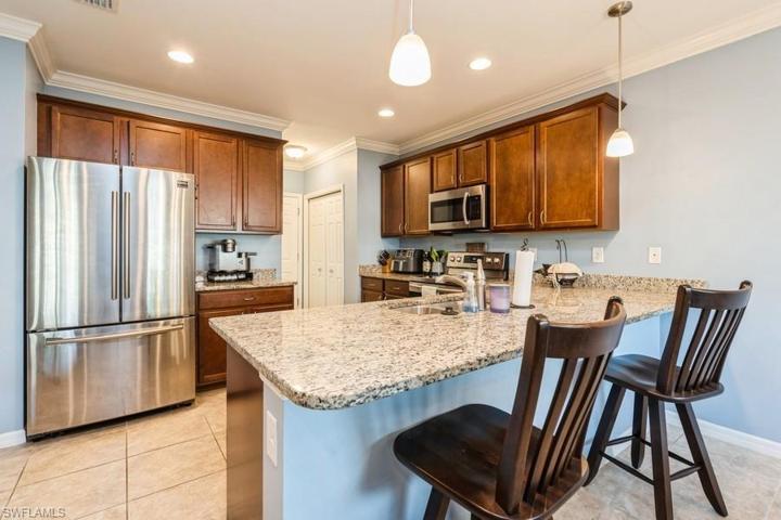 12566  Laurel Cove  DR, Fort Myers, FL 33913