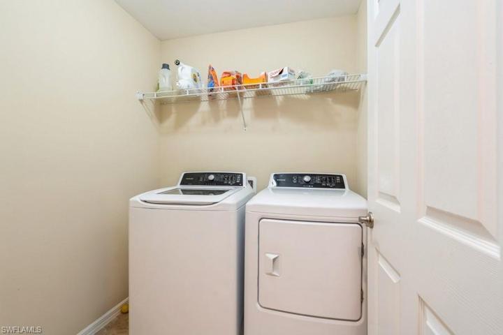 12566  Laurel Cove  DR, Fort Myers, FL 33913