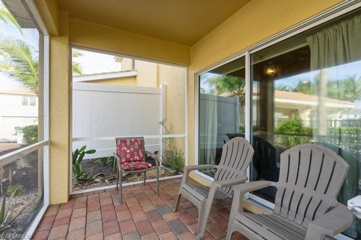 12566  Laurel Cove  DR, Fort Myers, FL 33913