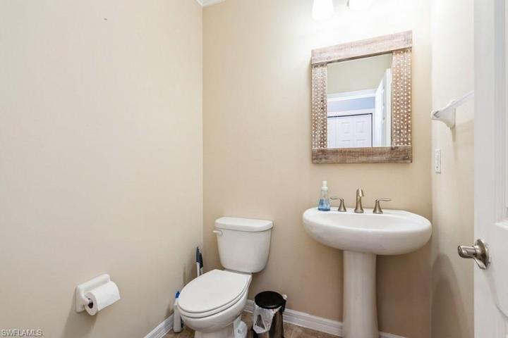12566  Laurel Cove  DR, Fort Myers, FL 33913