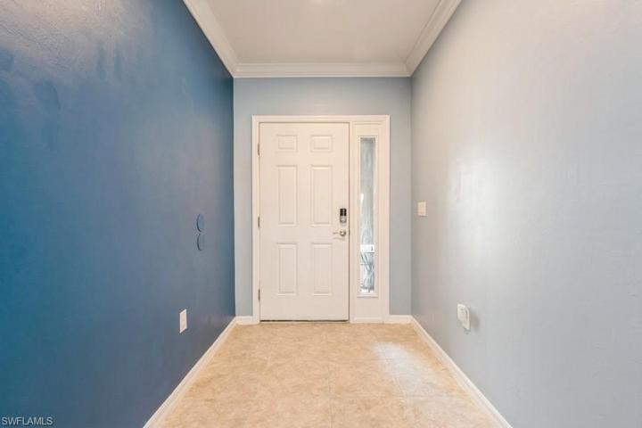 12566  Laurel Cove  DR, Fort Myers, FL 33913