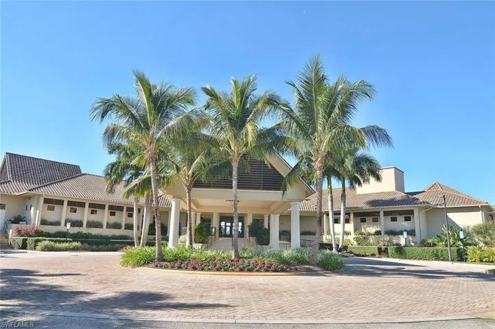Golf Clubhouse