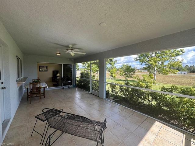 Lanai 1
