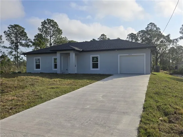2918 Gene Ave N, Lehigh Acres Fl 33971